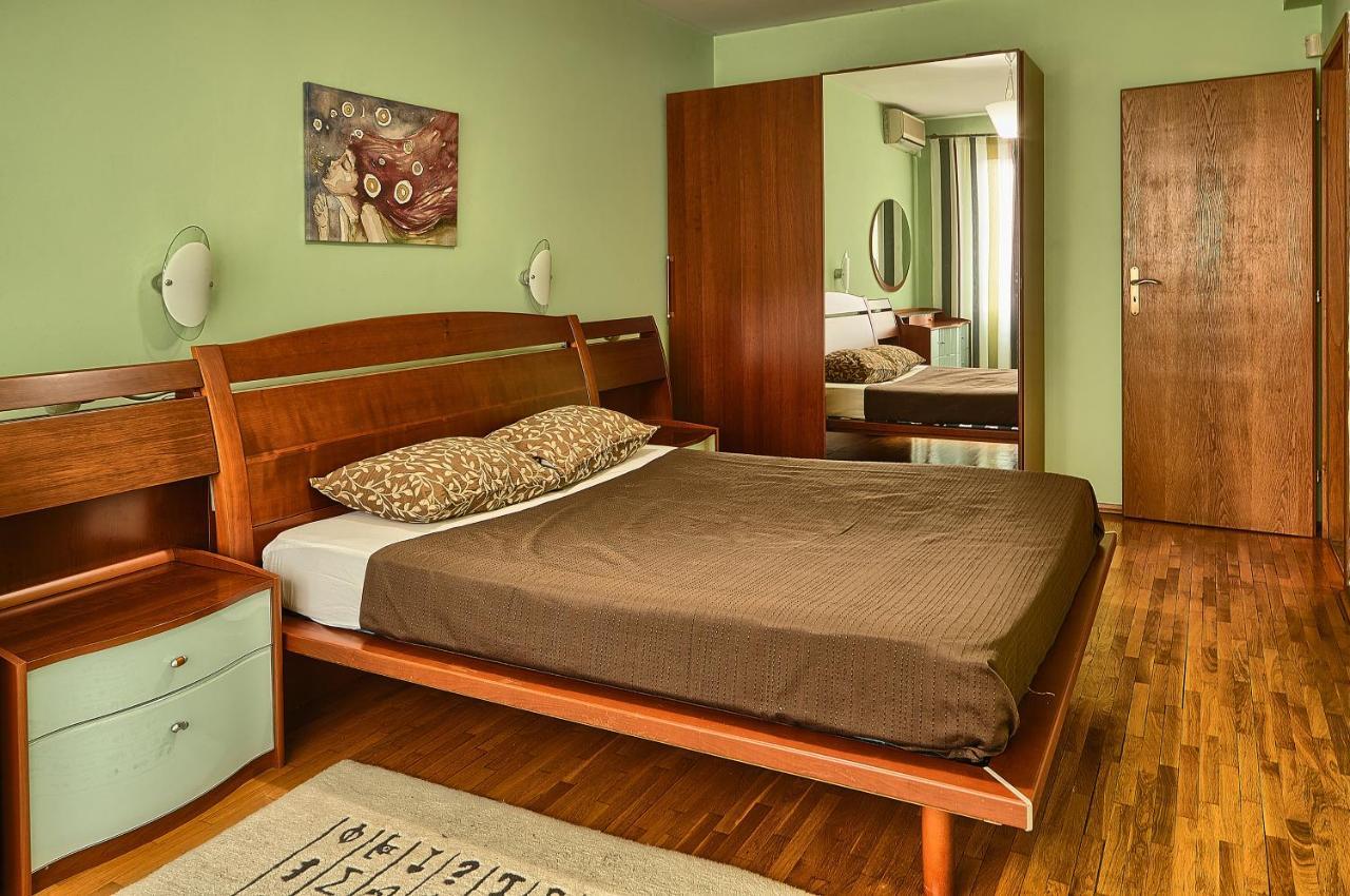 Baratero City II Apartments Софія Екстер'єр фото